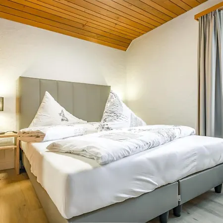 First - Aare Jungfrau Ag 그린델발트