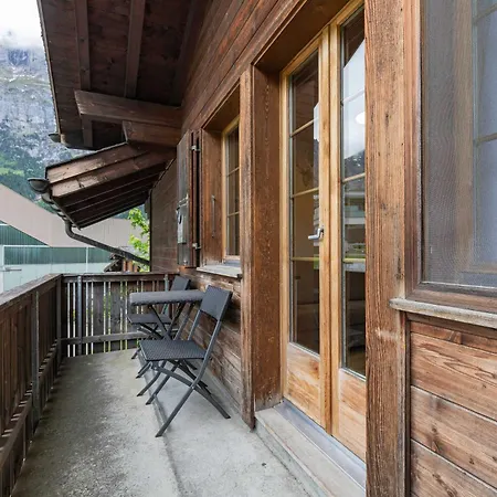 First - Aare Jungfrau Ag 그린델발트