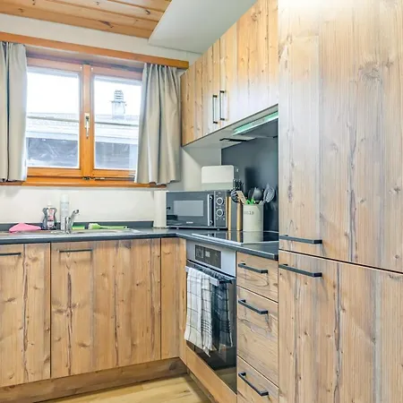 Apartment First - Aare Jungfrau Ag *